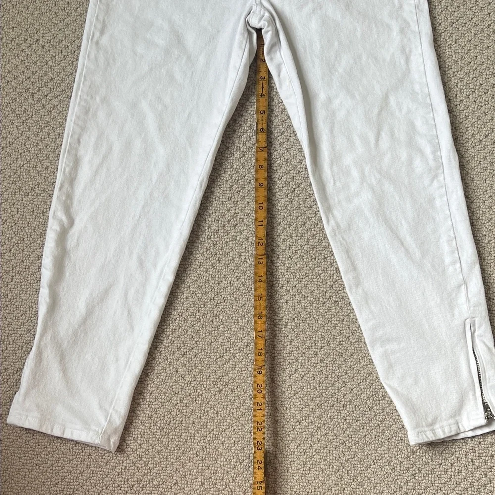 White Denim Ralph Lauren Jeans with ankle Zipper Detail - Picture 8 of 9